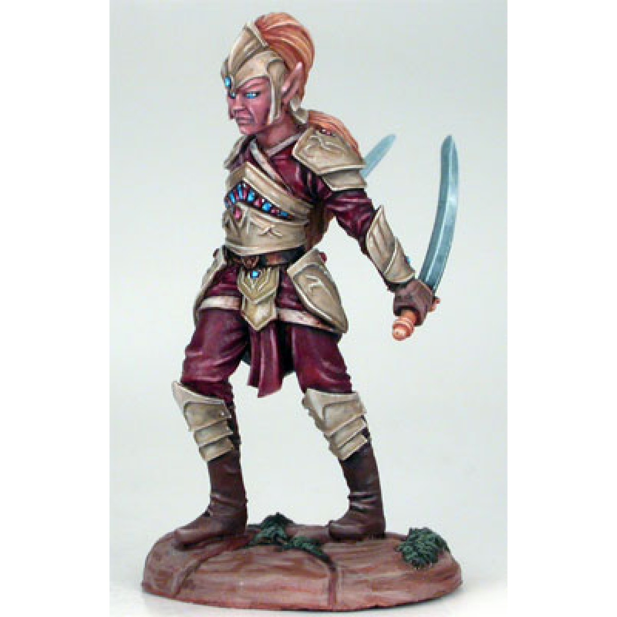 Dark Sword Miniatures Visions In Fantasy Male Elven Dual Wield Warrior